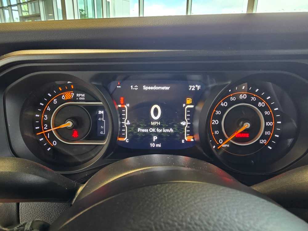 Thumbnail: 2025 Jeep Wrangler - 20