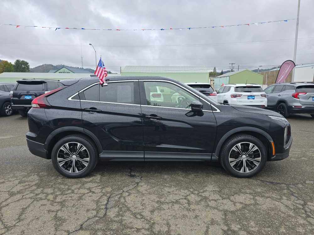 Thumbnail: 2022 Mitsubishi Eclipse Cross - 6