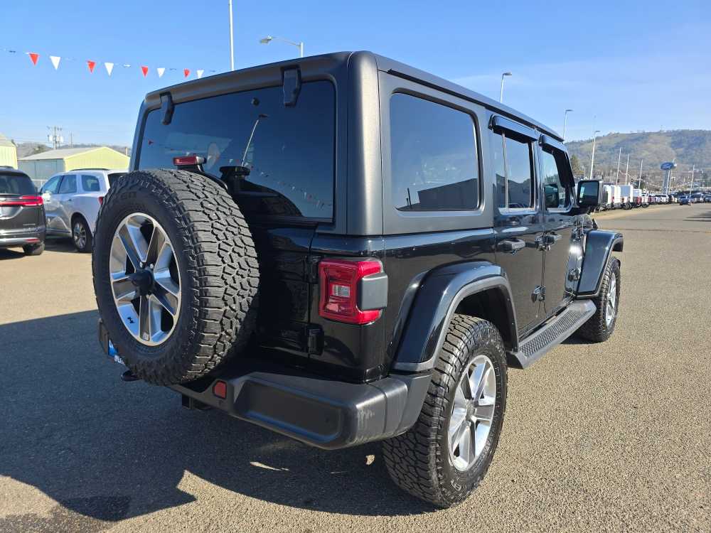 Thumbnail: 2019 Jeep Wrangler - 5