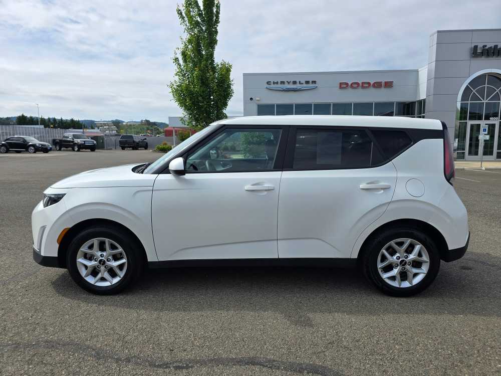 Used 2023 Kia Soul LX with VIN KNDJ23AU2P7211848 for sale in Roseburg, OR