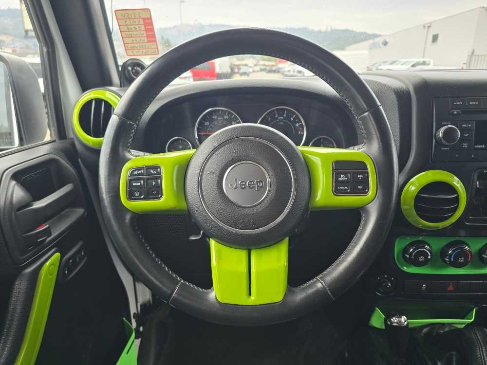 Thumbnail: 2013 Jeep Wrangler - 12