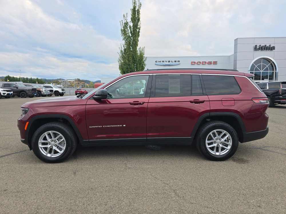 2024 Jeep Grand Cherokee Laredo X photo 2