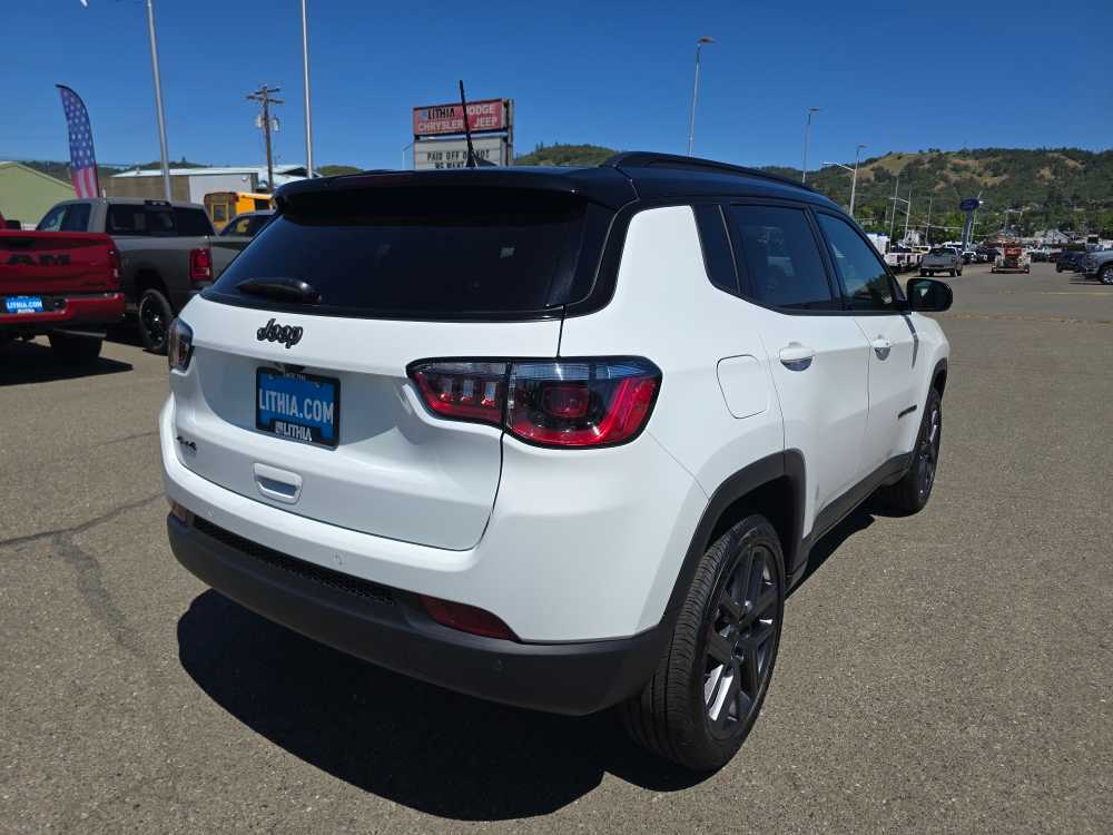 Thumbnail: 2026 Jeep Compass - 5