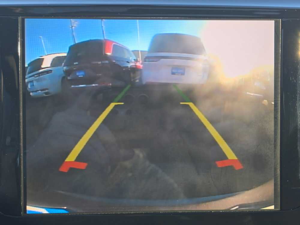 Thumbnail: 2020 Chrysler Pacifica - 20