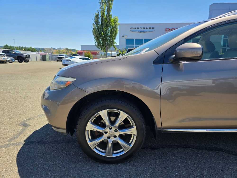 Thumbnail: 2012 Nissan Murano - 18