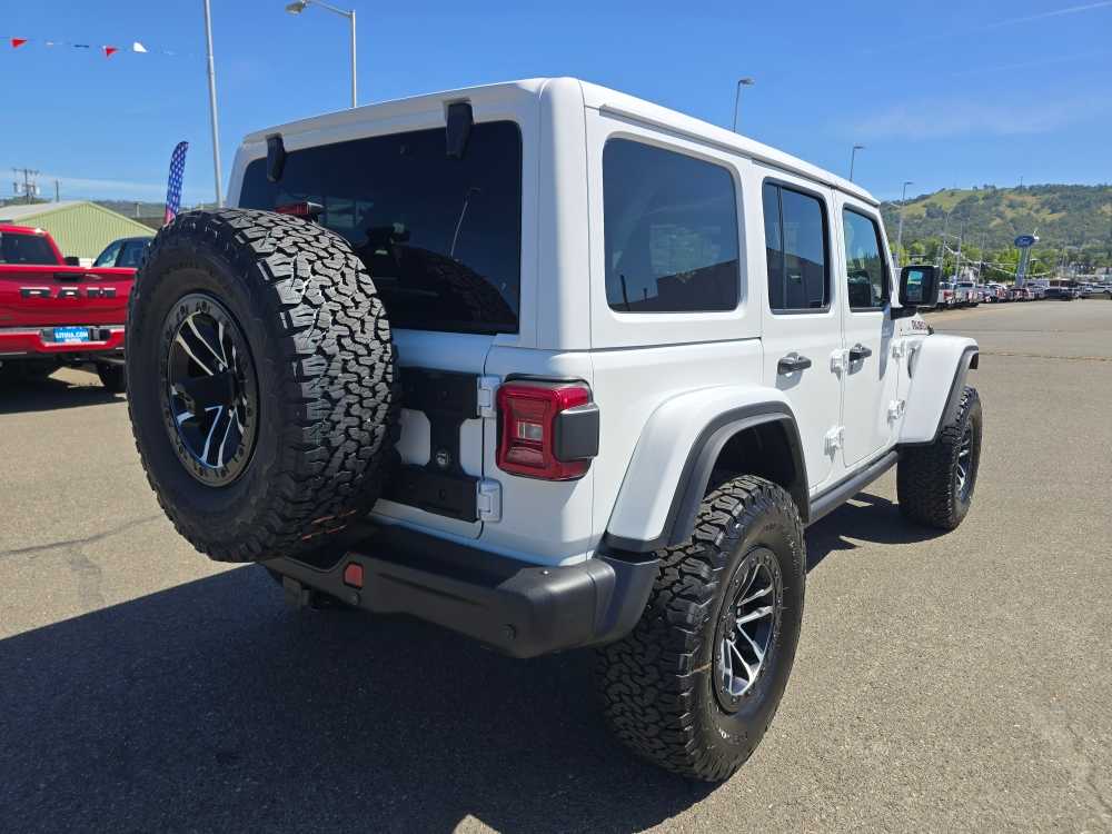 Thumbnail: 2026 Jeep Wrangler - 5