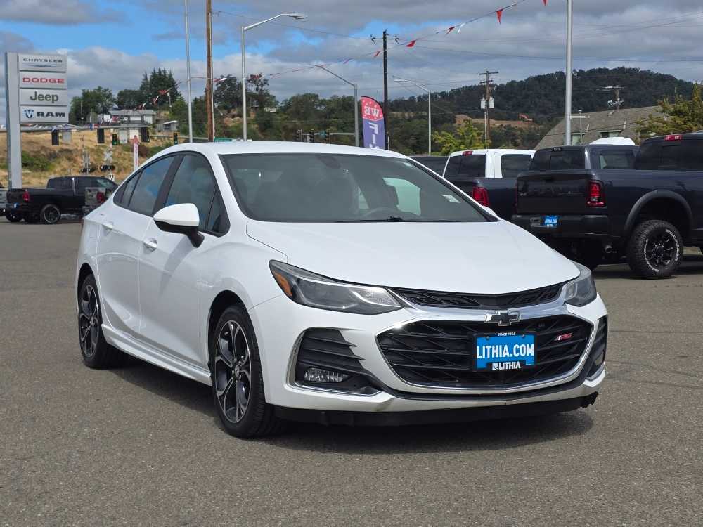 Thumbnail: 2019 Chevrolet Cruze - 6