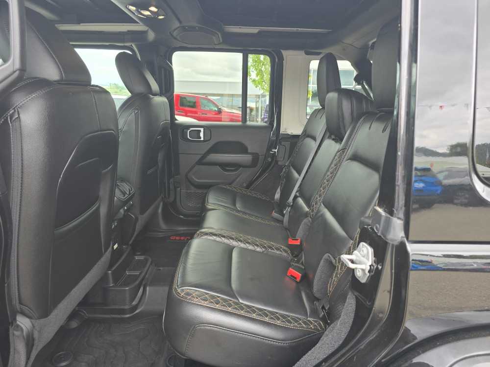 Thumbnail: 2021 Jeep Wrangler - 16