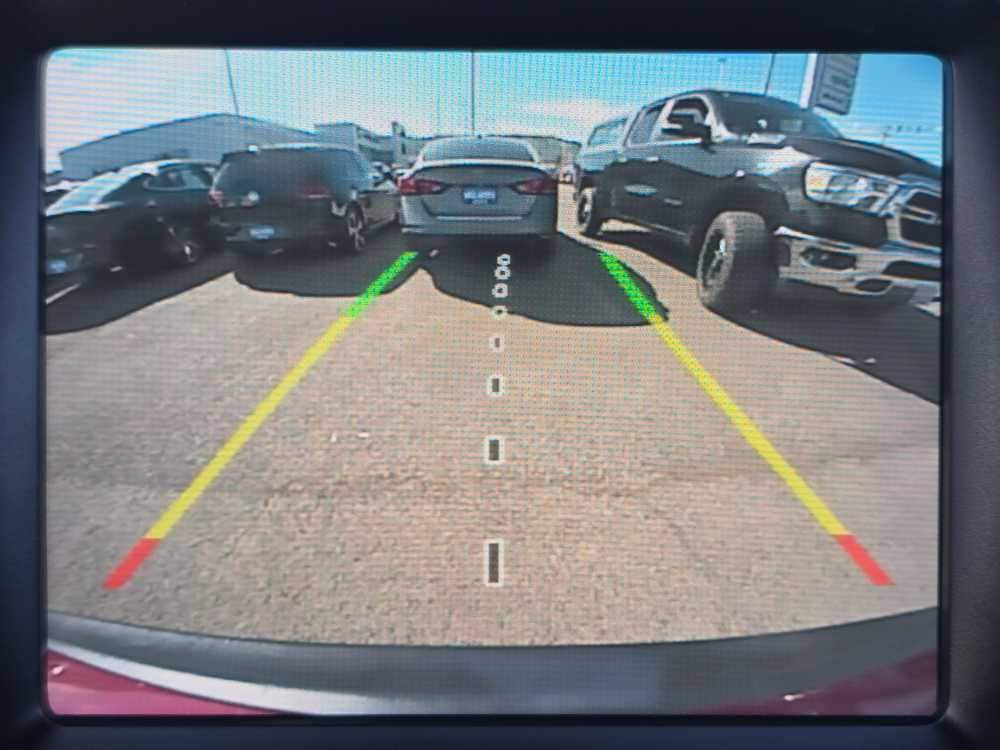 Thumbnail: 2021 Jeep Cherokee - 19