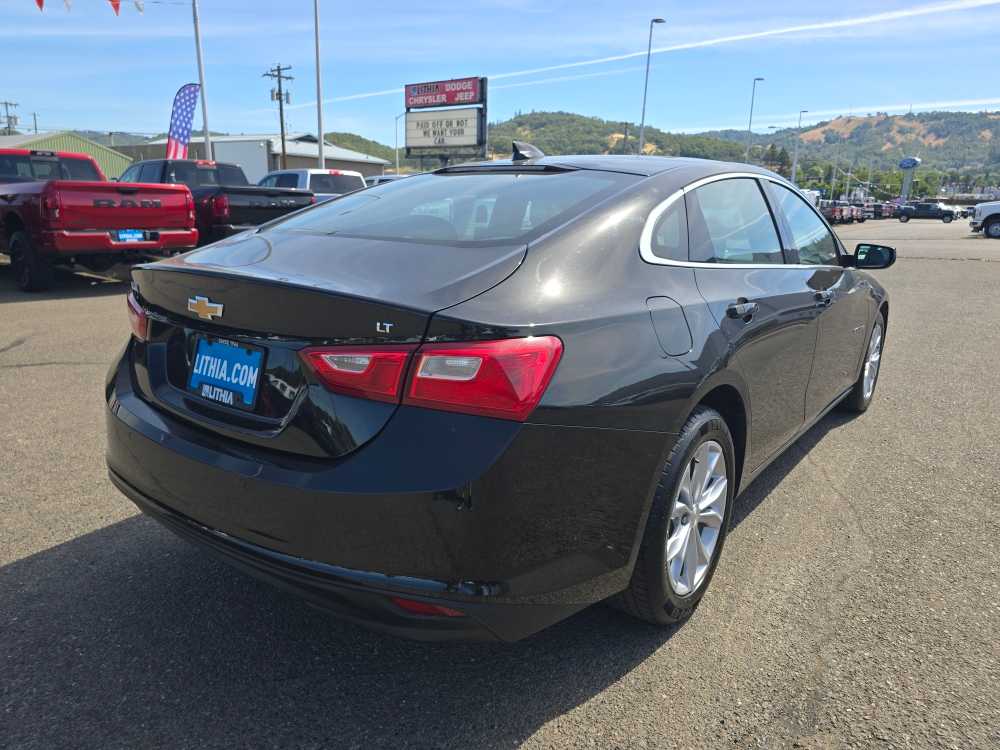Thumbnail: 2024 Chevrolet Malibu - 5
