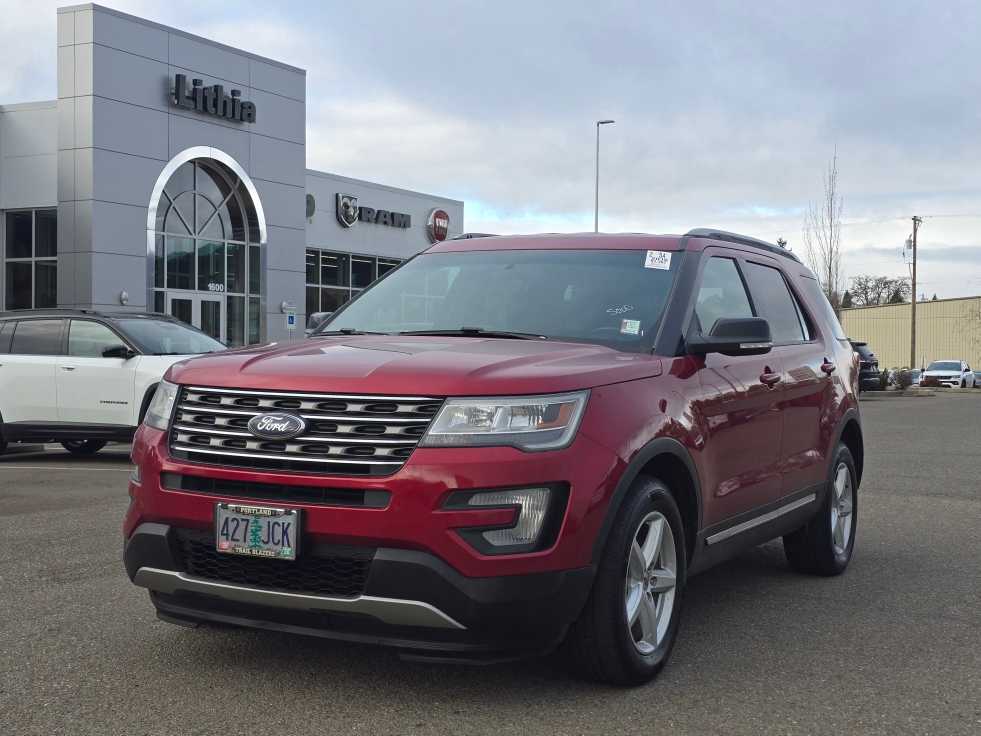 Thumbnail: 2016 Ford Explorer - 1