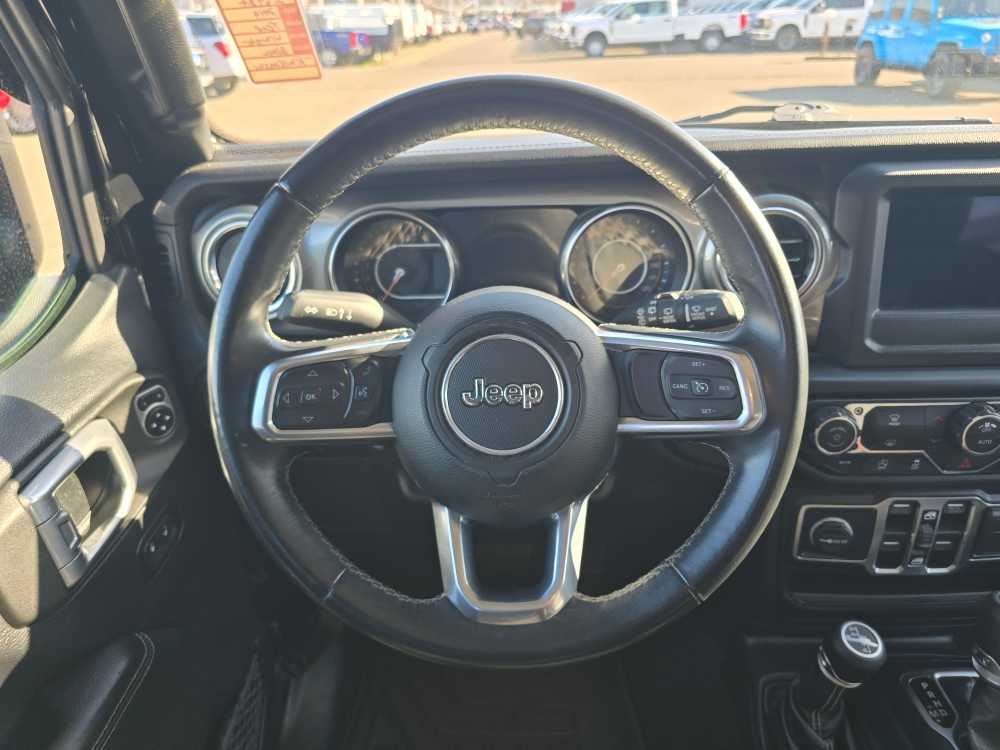 Thumbnail: 2019 Jeep Wrangler - 11