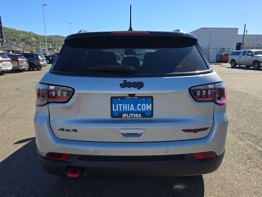 Thumbnail: 2026 Jeep Compass - 4