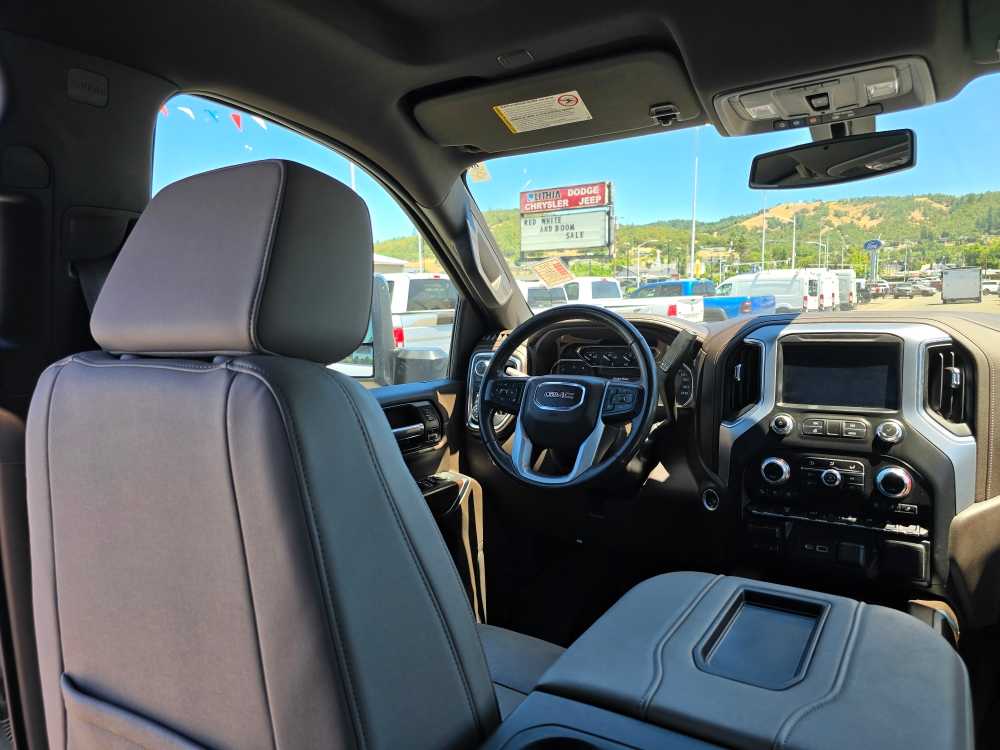 Thumbnail: 2021 GMC Sierra 3500 - 10