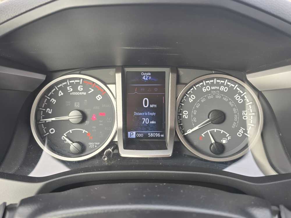 Thumbnail: 2022 Toyota Tacoma - 21