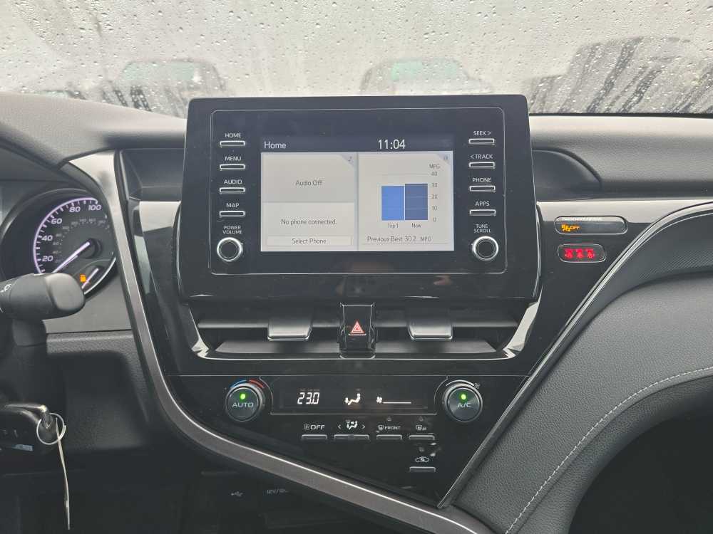 Thumbnail: 2021 Toyota Camry - 12