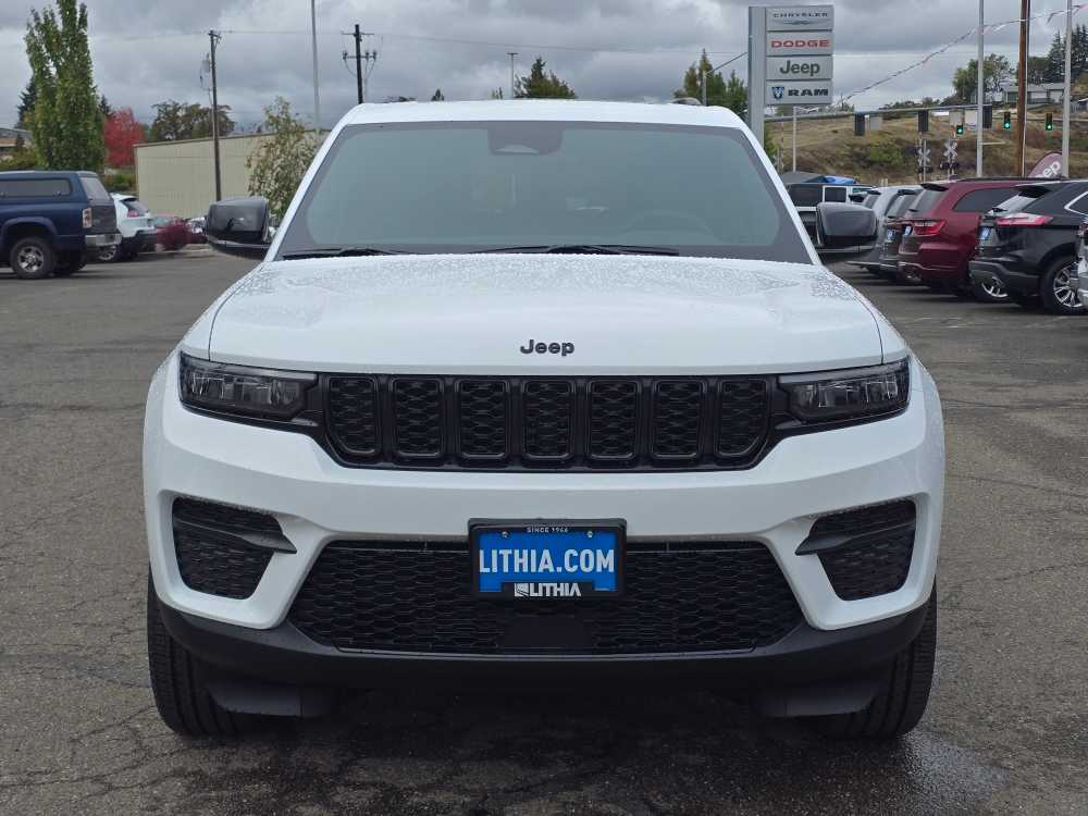 Thumbnail: 2025 Jeep Grand Cherokee - 8