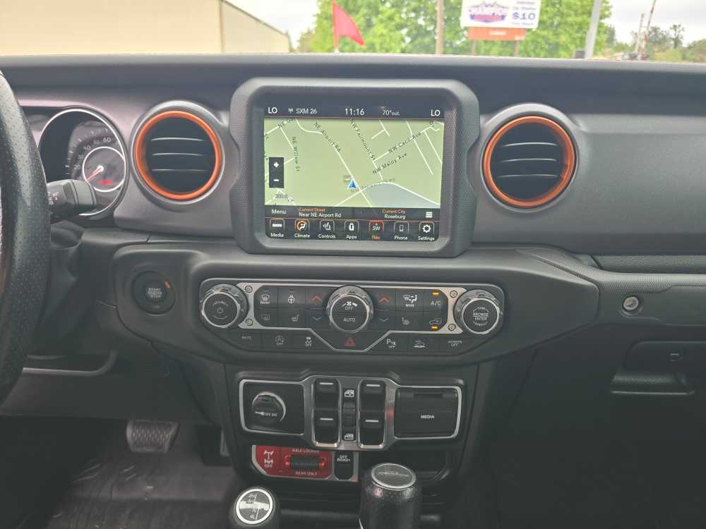 Thumbnail: 2020 Jeep Gladiator - 11