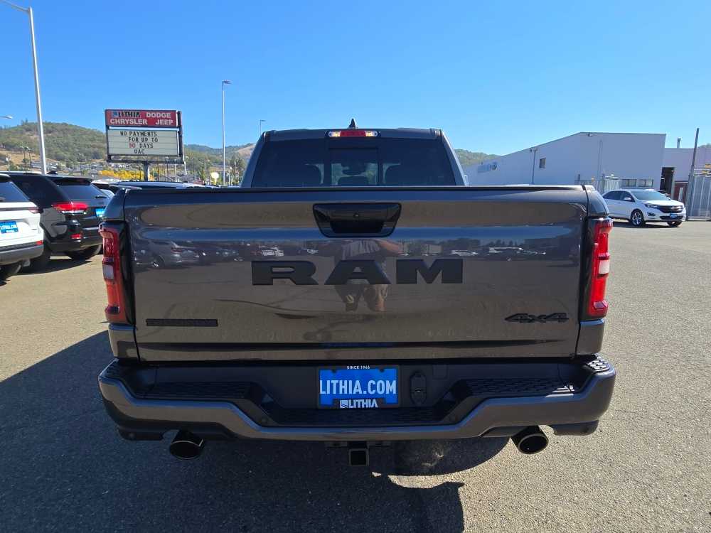 Thumbnail: 2026 RAM 1500 - 4