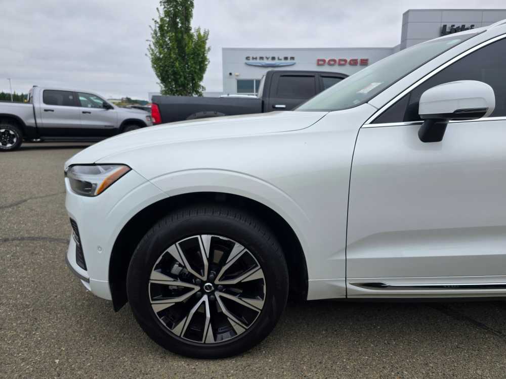 Thumbnail: 2023 Volvo XC60 - 6