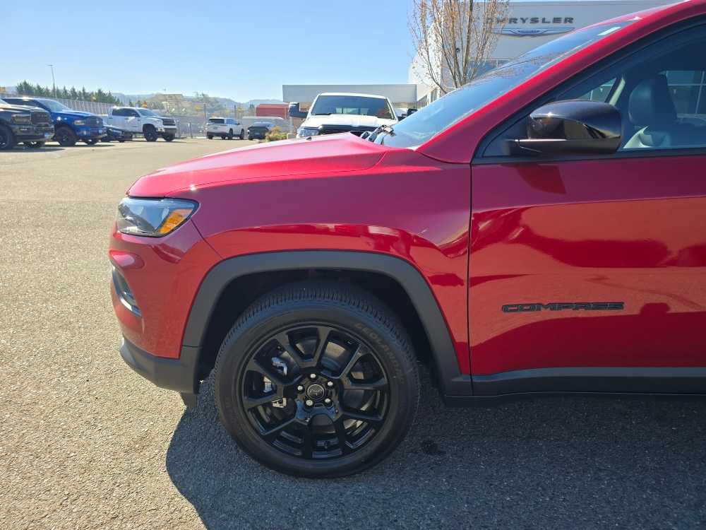 Thumbnail: 2026 Jeep Compass - 18
