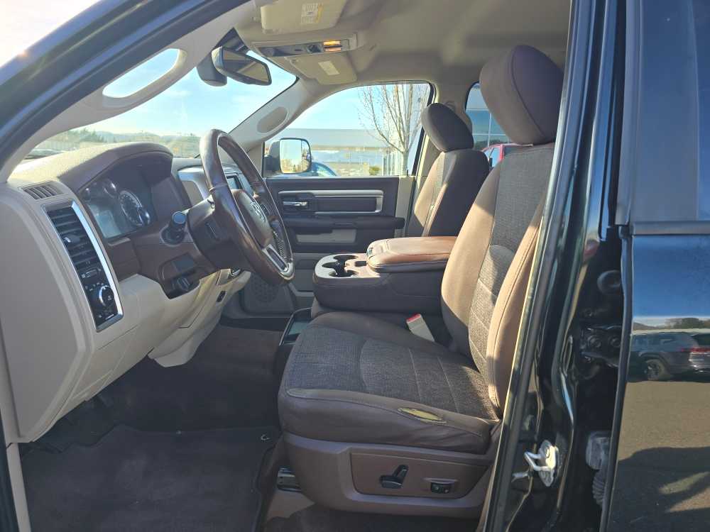 Thumbnail: 2017 RAM 1500 - 9