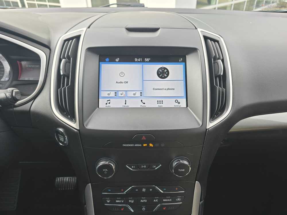 Thumbnail: 2019 Ford Edge - 12