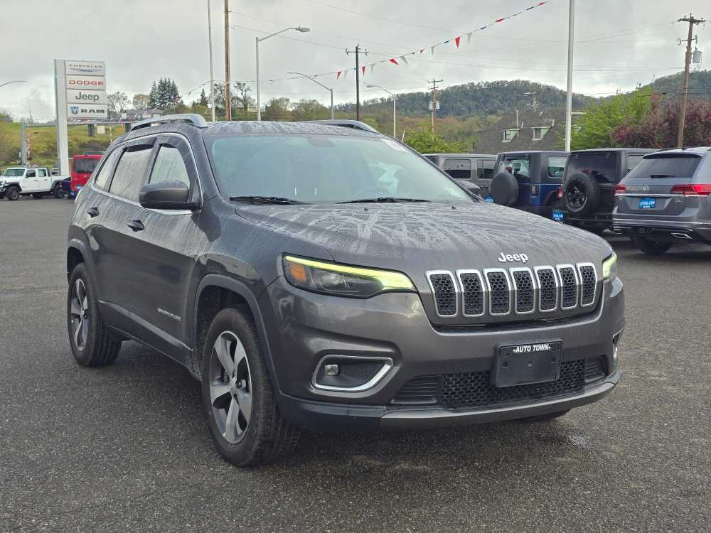 Thumbnail: 2020 Jeep Cherokee - 4
