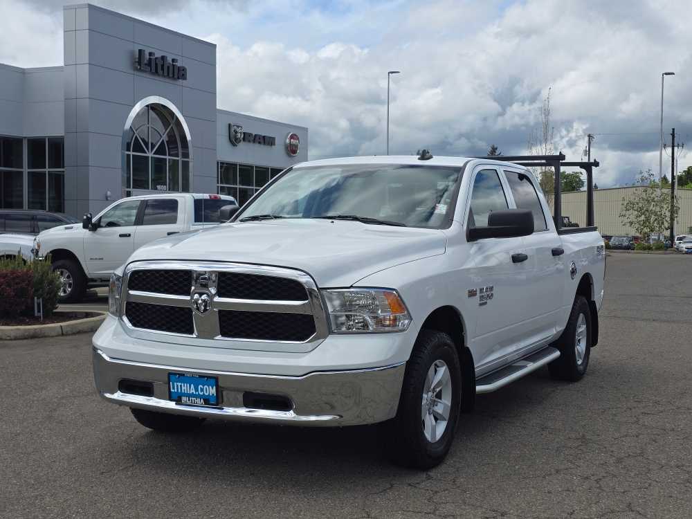 Thumbnail: 2022 RAM 1500 Classic - 1