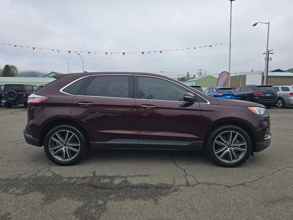 Thumbnail: 2019 Ford Edge - 6