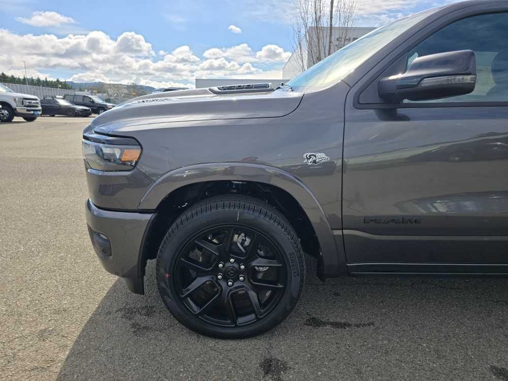 Thumbnail: 2026 RAM 1500 - 18