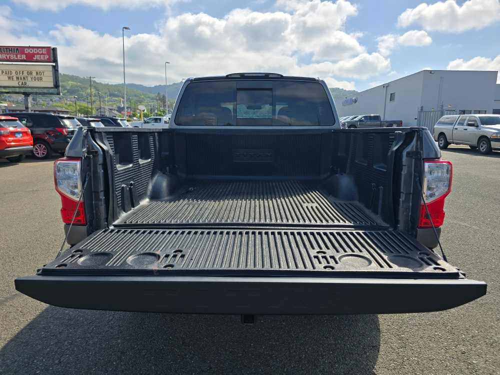 2019 Nissan Titan SV - Photo 20
