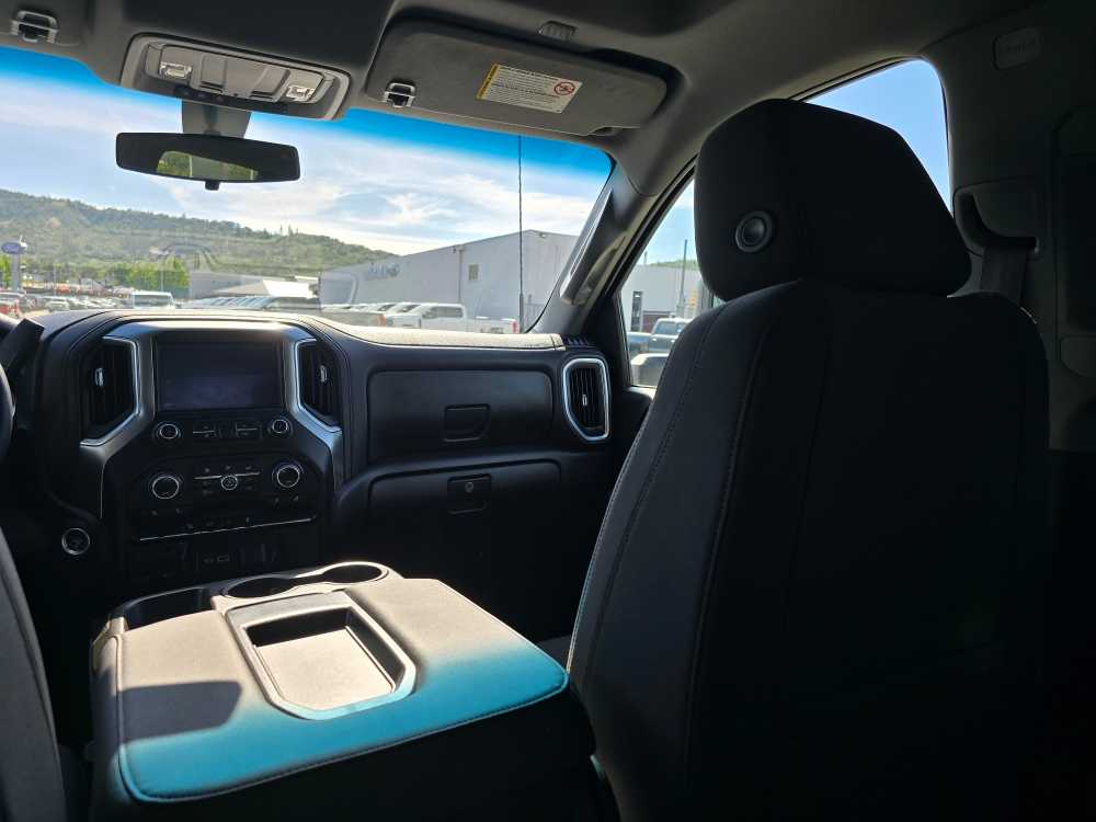 Thumbnail: 2022 Chevrolet Silverado 3500 - 14