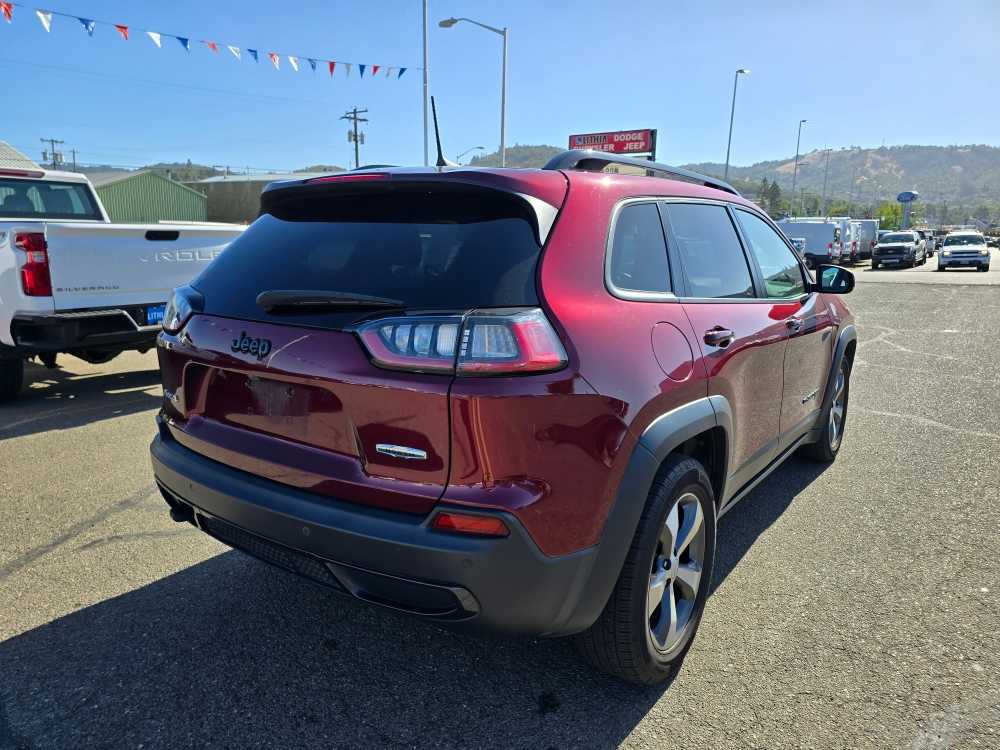 Thumbnail: 2020 Jeep Cherokee - 3