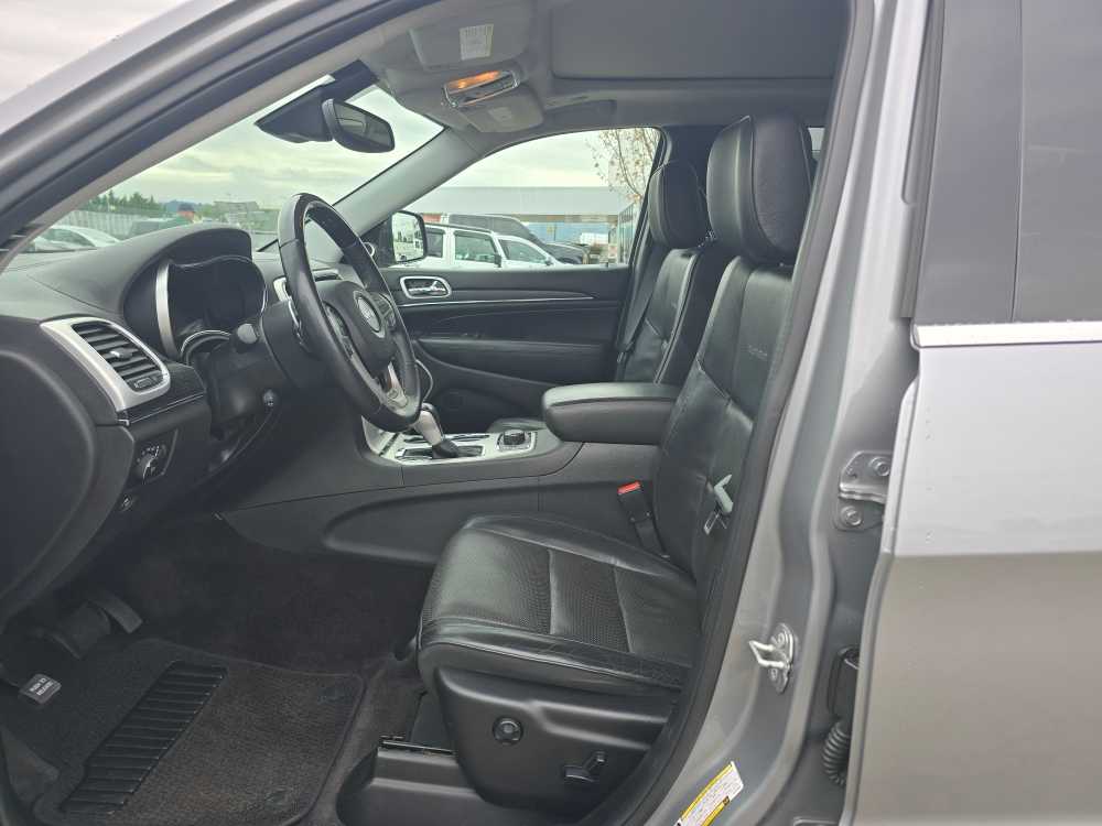 Thumbnail: 2018 Jeep Grand Cherokee - 8