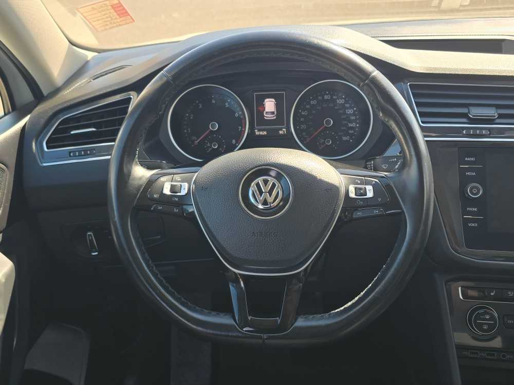 Thumbnail: 2018 Volkswagen Tiguan - 11