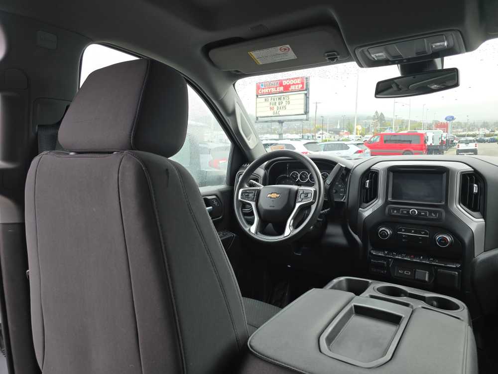 Thumbnail: 2021 Chevrolet Silverado 3500 - 11