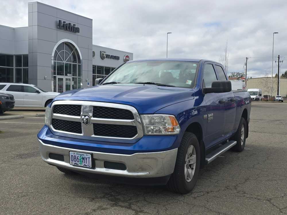 Thumbnail: 2019 RAM 1500 Classic - 1