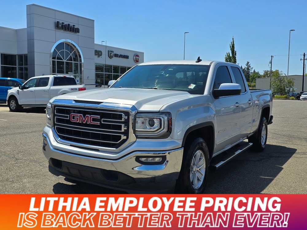 2017 GMC Sierra 1500 SLE -
                  Roseburg, OR