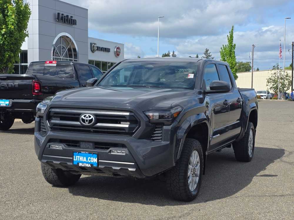 2024 Toyota Tacoma SR5 4x4 Double Cab's photo
