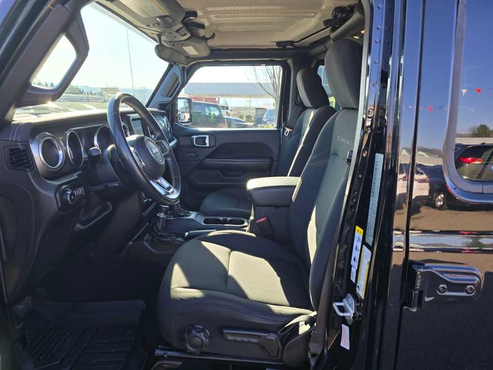 Thumbnail: 2019 Jeep Wrangler - 9