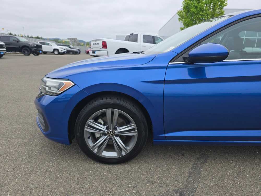 Thumbnail: 2024 Volkswagen Jetta - 18