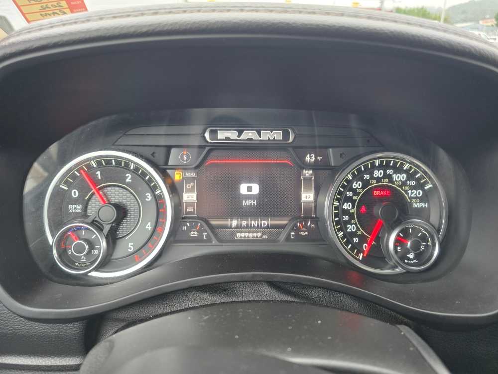 Thumbnail: 2022 RAM 3500 - 21