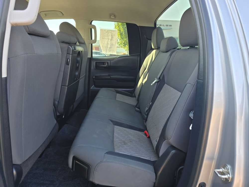 Thumbnail: 2014 Toyota Tundra - 17