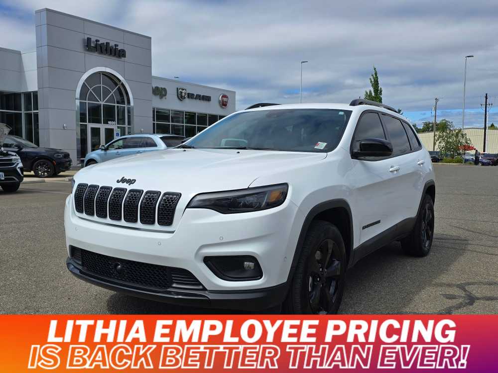 2023 Jeep Cherokee Altitude Lux -
                  Roseburg, OR