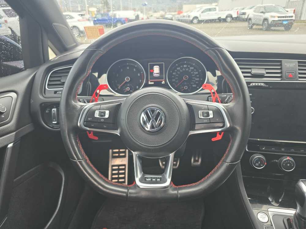 Thumbnail: 2021 Volkswagen Golf - 11