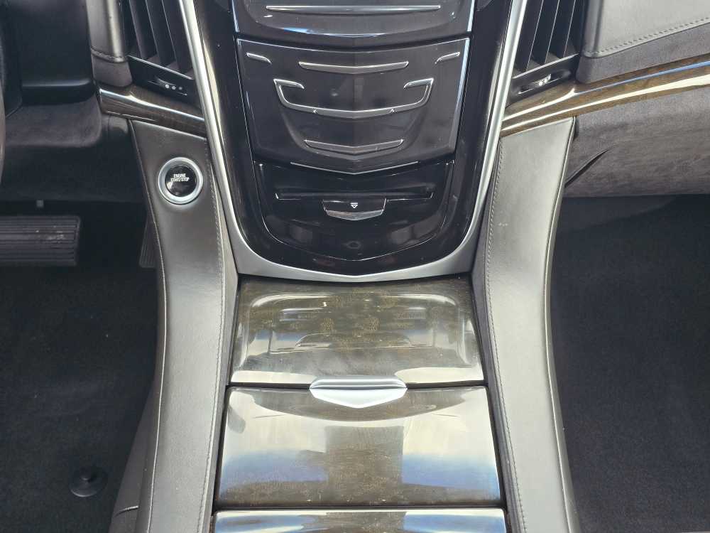 Thumbnail: 2019 Cadillac Escalade - 13