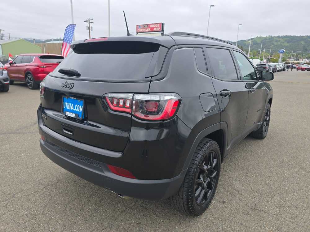 Thumbnail: 2022 Jeep Compass - 5