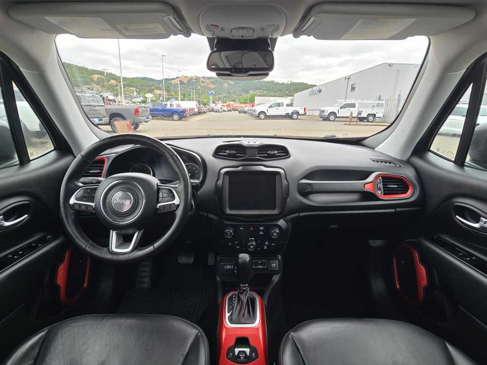 Thumbnail: 2021 Jeep Renegade - 14
