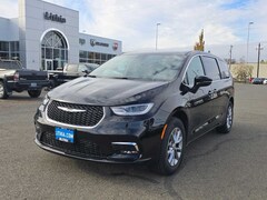 2026 Chrysler Pacifica Select Passenger Van Roseburg, OR